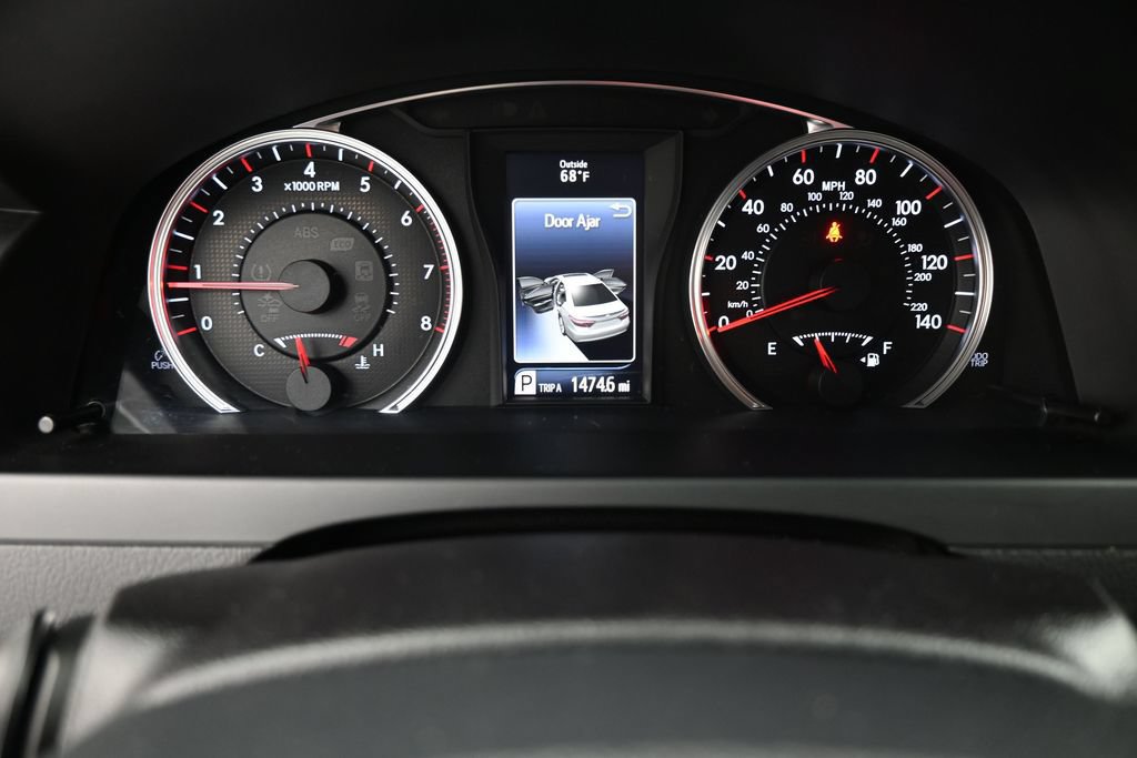Used 2017 Toyota Camry SE FWD image 11