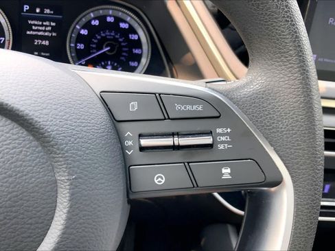 Used 2022 Hyundai Sonata SEL w/ Preferred Accessory Package FWD image 24