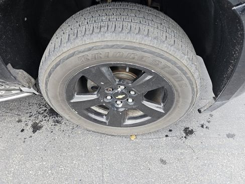 Used 2015 Chevrolet Tahoe LTZ image 9