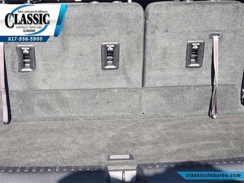 Used 2025 GMC Acadia Elevation image 30