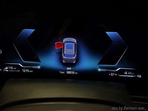 New 2026 BMW X5 xDrive50e w/ M Sport Package image 18