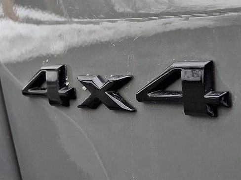 Used 2021 Jeep Grand Cherokee Laredo X image 35