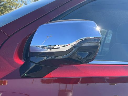 New 2026 Chevrolet Suburban Premier image 28