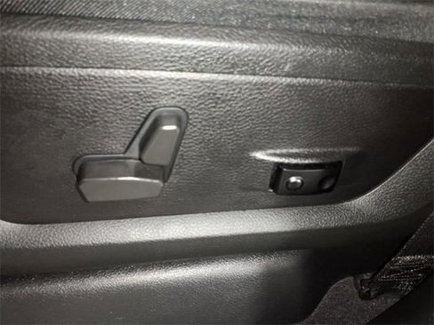 Used 2022 RAM 3500 Limited image 14