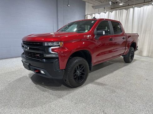 Used 2021 Chevrolet Silverado 1500 LT Trail Boss w/ Convenience Package II AWD/4WD image 4