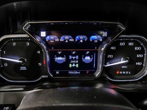 Used 2023 GMC Sierra 3500 Denali w/ Denali Ultimate Package AWD/4WD image 19