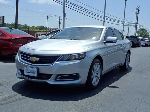 Used 2016 Chevrolet Impala LT w/ Convenience Package FWD image 5