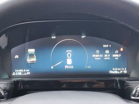 Certified 2023 Lincoln Corsair AWD w/ Equipment Group 101A image 18