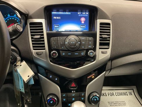 Used 2014 Chevrolet Cruze LT w/ RS Package FWD image 14