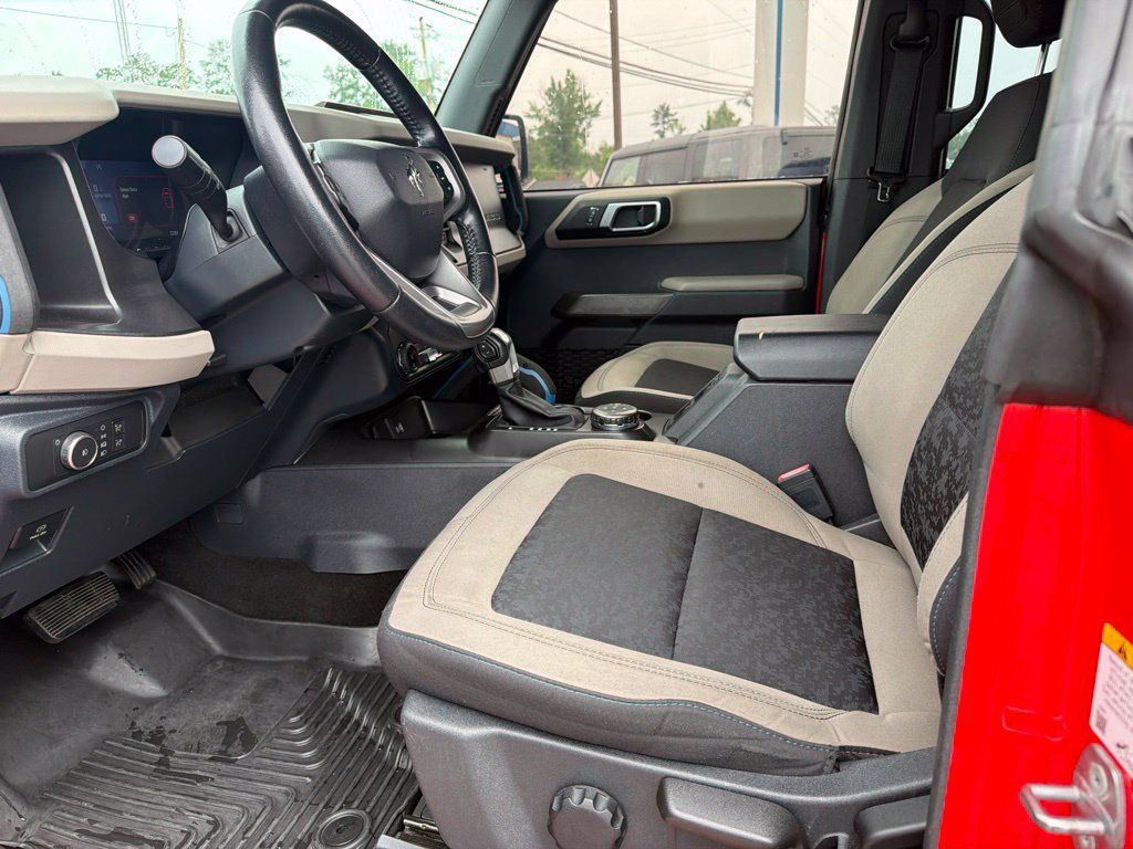 Used 2022 Ford Bronco Wildtrak AWD/4WD image 8