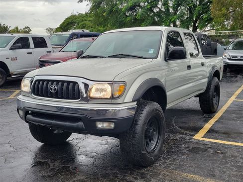 Used 2004 Toyota Tacoma PreRunner image 32