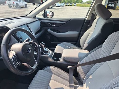 Used 2023 Subaru Outback Premium AWD/4WD image 11