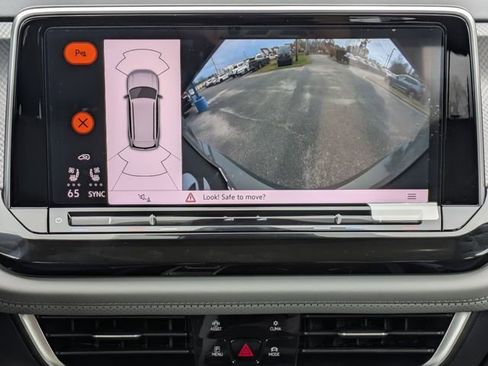 New 2026 Volkswagen Atlas Peak Edition image 24