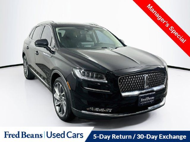 Used 2023 Lincoln Nautilus Reserve w/ Equipment Group 202A AWD/4WD image 1