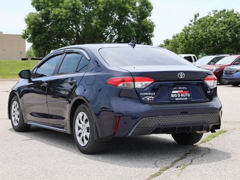 Used 2024 Toyota Corolla LE FWD image 11