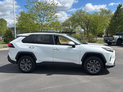 Used 2023 Toyota RAV4 Limited AWD/4WD image 10