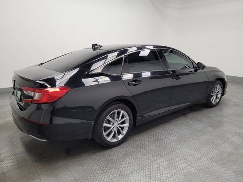 Used 2022 Honda Accord LX image 10