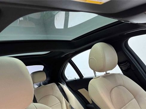 Used 2020 Mercedes-Benz C 300 Sedan image 20