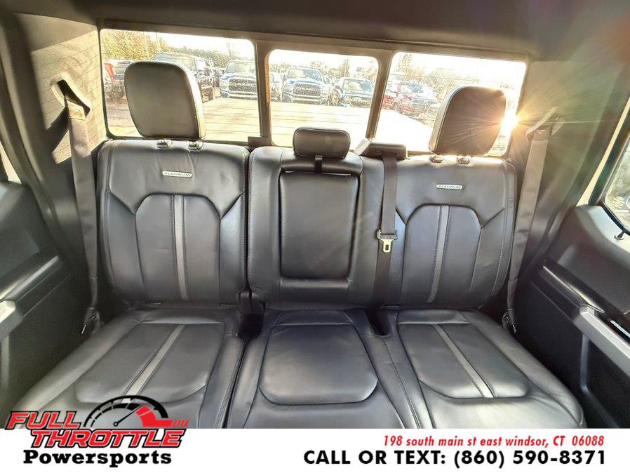 Used 2016 Ford F150 Platinum w/ Equipment Group 701A Luxury AWD/4WD image 14
