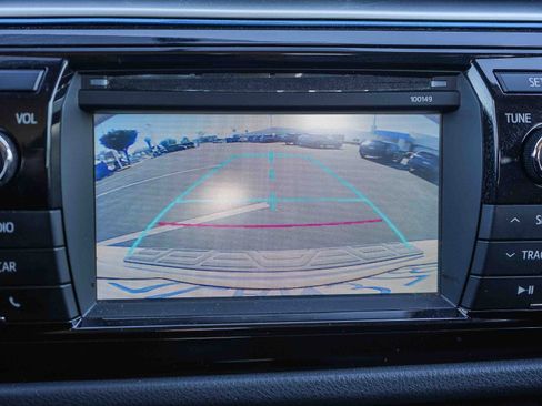 Used 2015 Toyota Corolla S image 24