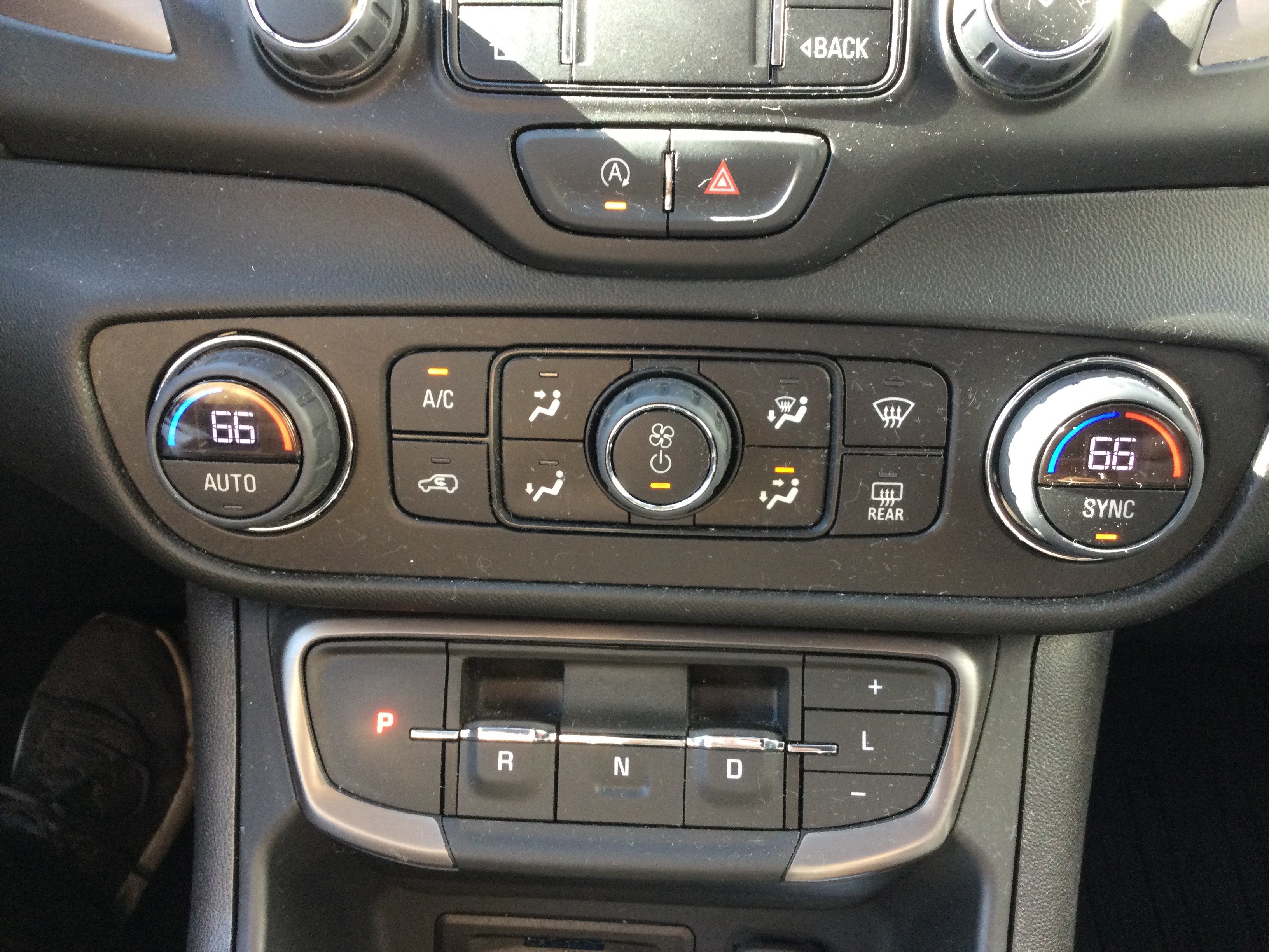 Used 2024 GMC Terrain AT4 w/ LPO, Floor Liner Package AWD/4WD image 15