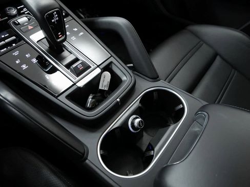 Certified 2022 Porsche Cayenne GTS image 23