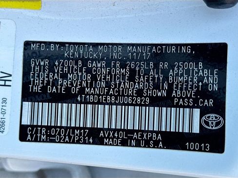 Used 2018 Toyota Avalon Limited image 37