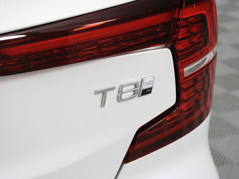 Certified 2025 Volvo S60 T8 Plus w/ Climate Package image 20