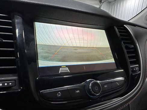 Used 2019 Chevrolet Trax LT w/ LT Convenience Package image 13