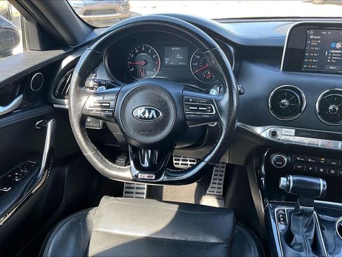 Used 2021 Kia Stinger GT-Line image 6