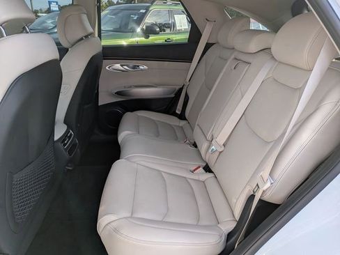 Used 2026 Genesis GV70 2.5T Select AWD/4WD image 15