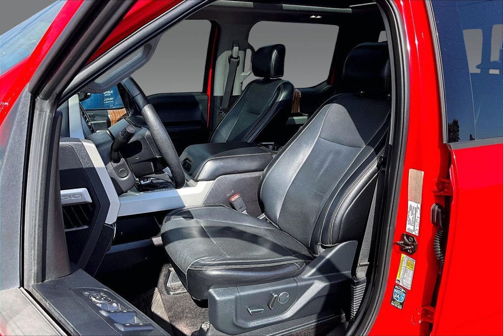 Used 2016 Ford F150 Lariat w/ Equipment Group 502A Luxury AWD/4WD image 14