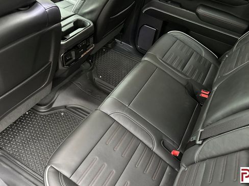 Used 2023 GMC Sierra 1500 AT4X image 14