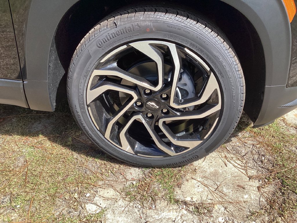 New 2026 Chevrolet TrailBlazer RS w/ Convenience Package FWD image 11