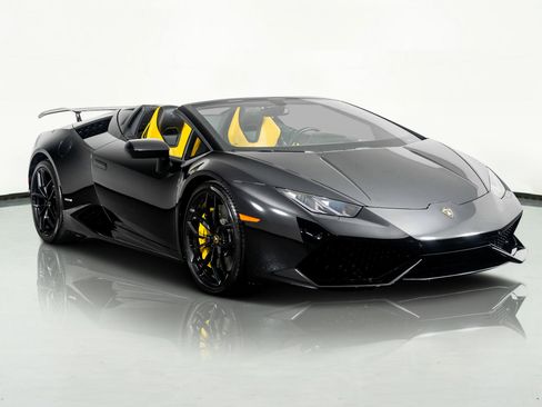 Used 2016 Lamborghini Huracan LP 610-4 image 5