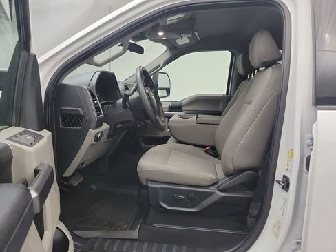 Used 2021 Ford F350 XLT w/ XLT Value Package image 4