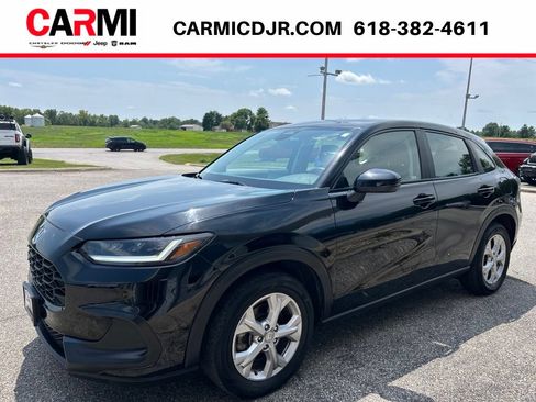 Used 2023 Honda HR-V LX image 3