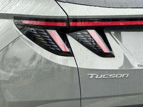 Certified 2024 Hyundai Tucson Limited FWD image 26