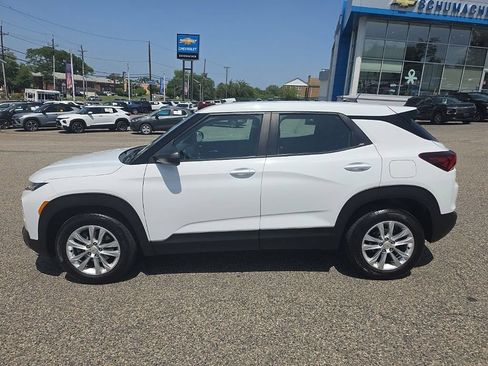 Used 2023 Chevrolet TrailBlazer LS FWD image 6