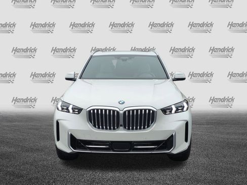 New 2026 BMW X5 xDrive40i image 3