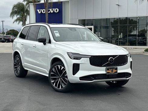 New 2026 Volvo XC90 T8 Ultra w/ Lounge Package AWD/4WD image 1