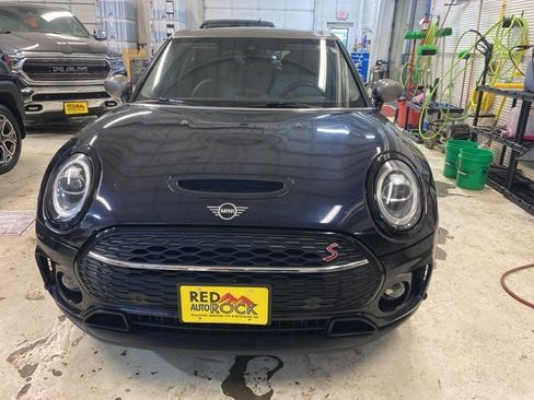 Used 2021 MINI Cooper Clubman S w/ Driver Assistance Package image 2