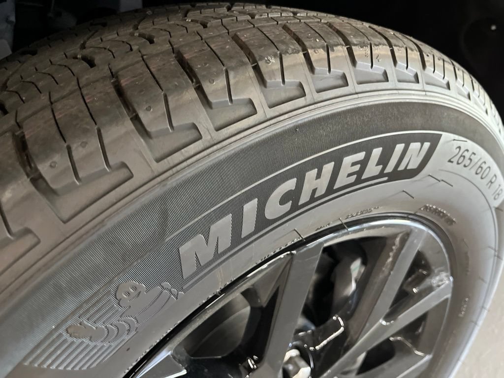 New 2026 Jeep Grand Cherokee Altitude AWD/4WD image 65