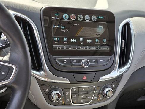 Used 2018 Chevrolet Equinox Premier image 26