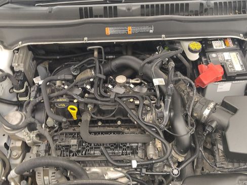 Used 2020 Ford Fusion SE FWD image 30