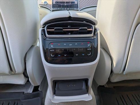Used 2023 Mercedes-Benz EQE 500 4MATIC SUV image 17
