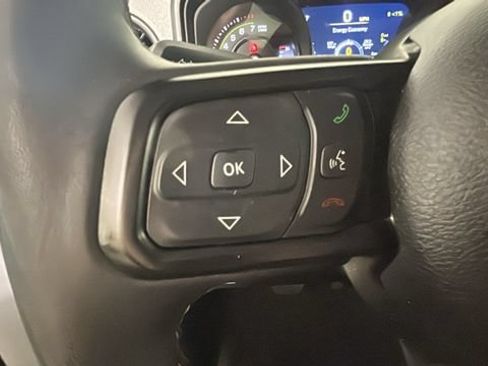 Used 2024 Jeep Wrangler Unlimited w/ Convenience Group AWD/4WD image 15