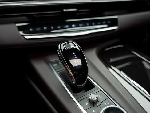 Used 2023 Cadillac Escalade ESV Sport Platinum w/ Heavy-Duty Trailer Package image 53