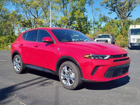 Used 2024 Dodge Hornet R/T image 31