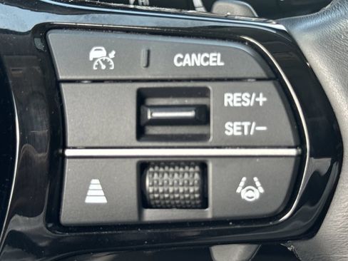 Used 2024 Honda Pilot Elite image 27